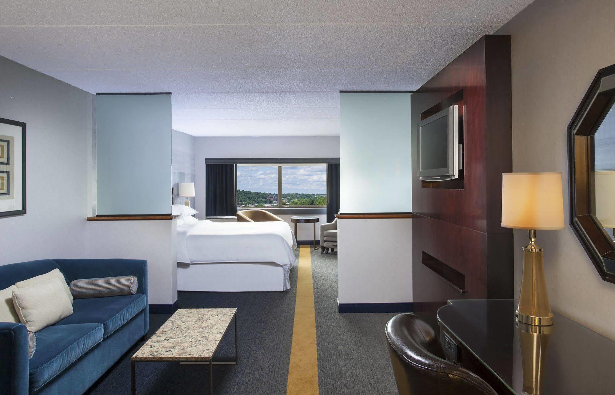 Sheraton Syracuse University Hotel And Conference Center Dış mekan fotoğraf